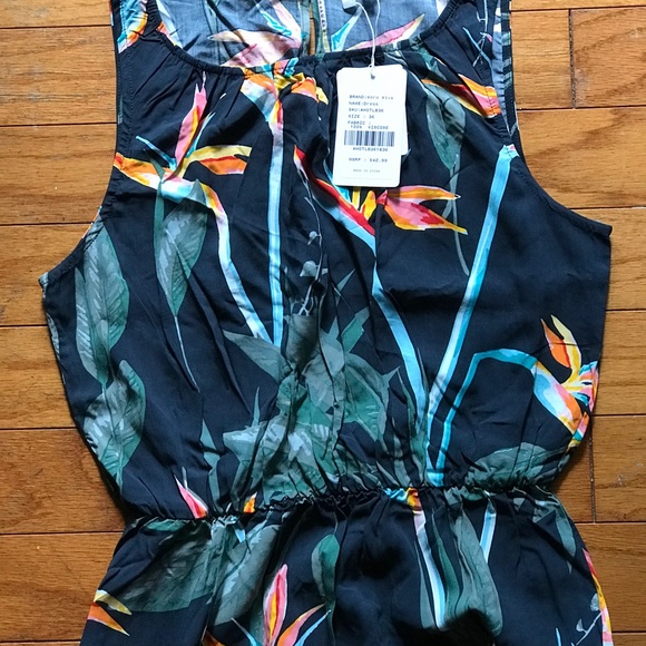 Veroviva Dress - Picture 6 of 6